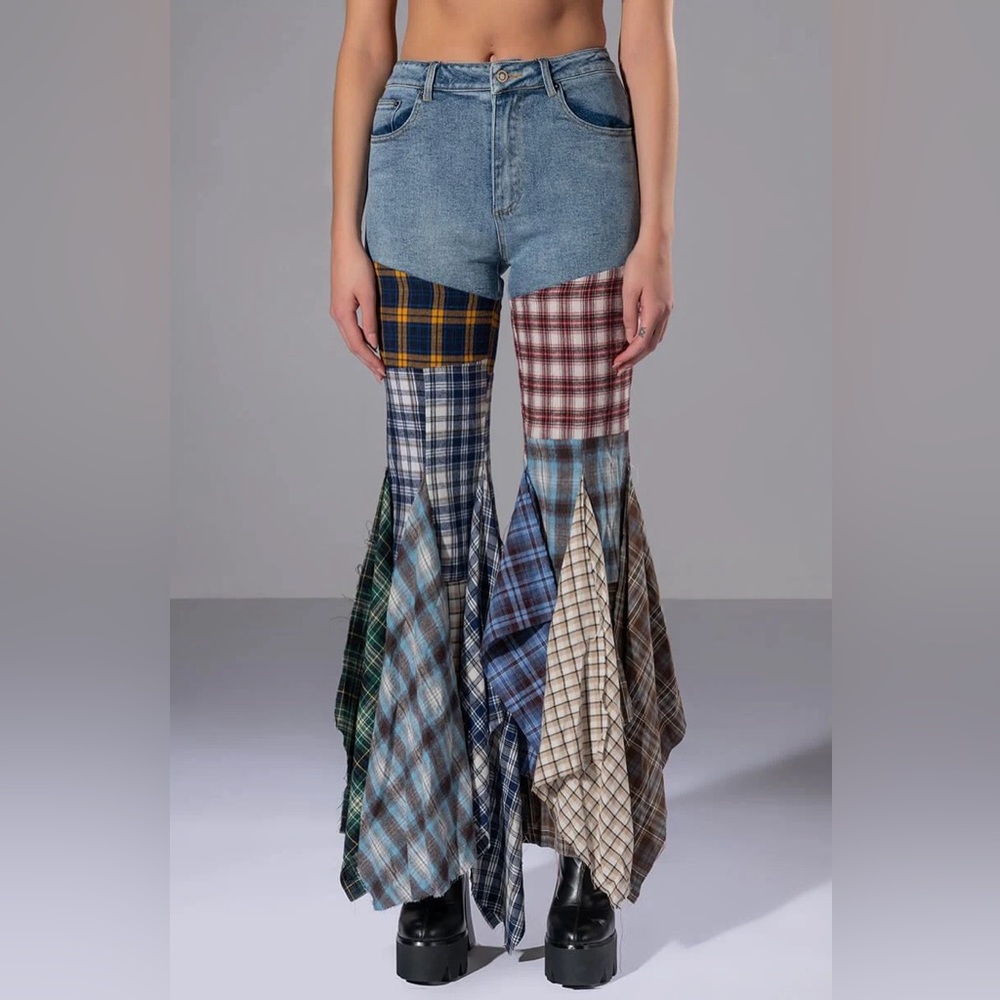 NWT! REHAB LAB Plaid Patchwork Mixed Media Flannel Flare Leg Denim Jeans Pants - Picture 5 of 15